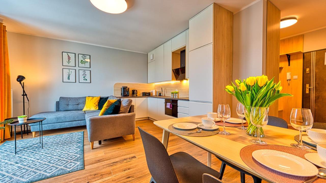 Apartament Pod Stogiem Izerskim - 5D Apartamenty Swieradow-Zdroj Exterior foto